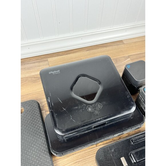 iRobot Braava 380 Floor Mopping Sweeping Robot w/ Charger Base & Northstar Cubes - Picture 6 of 15